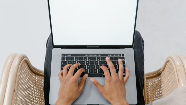 How to Apply for Jobs Online in the USA