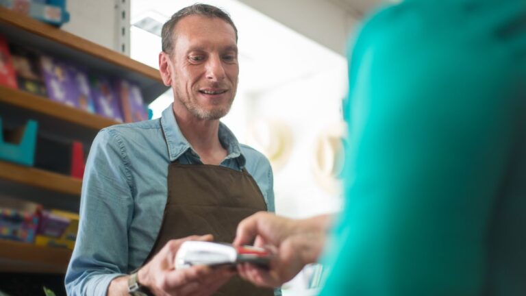 25 Best Jobs in the USA Hiring Now – Amazon, Walmart, USPS, Target & More